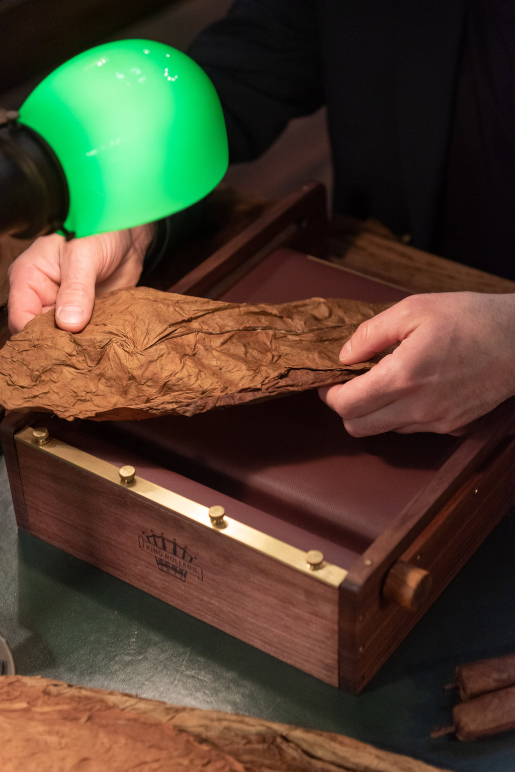 The 3 Best Whole Leaf Tobacco Leaves for Blunt Wraps – King Rollers